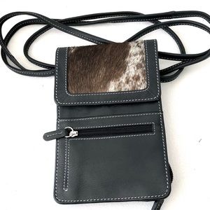 DELUXE CROSSBODY BAG ADJUSTABLE